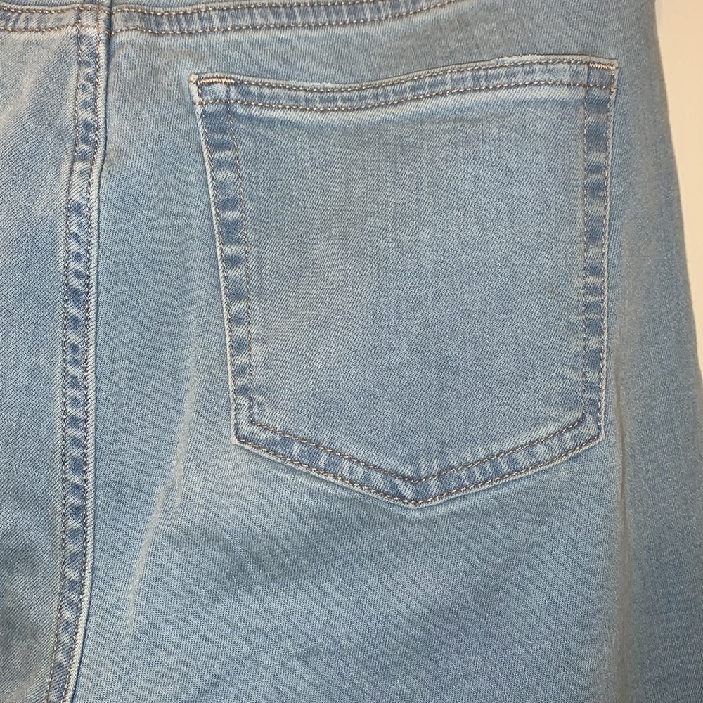 Chaps Jeans - Picture 5 of 5